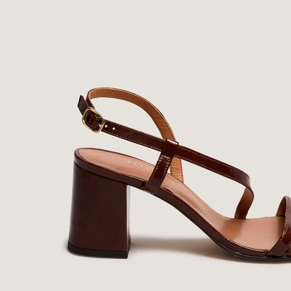 Sandales &agrave; talons et brides en cuir brillant marron | VIMY | Jonak