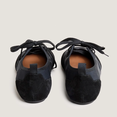 Ballerines &agrave; lacets en cro&ucirc;te noire et textile noir | DEMAIN | Jonak