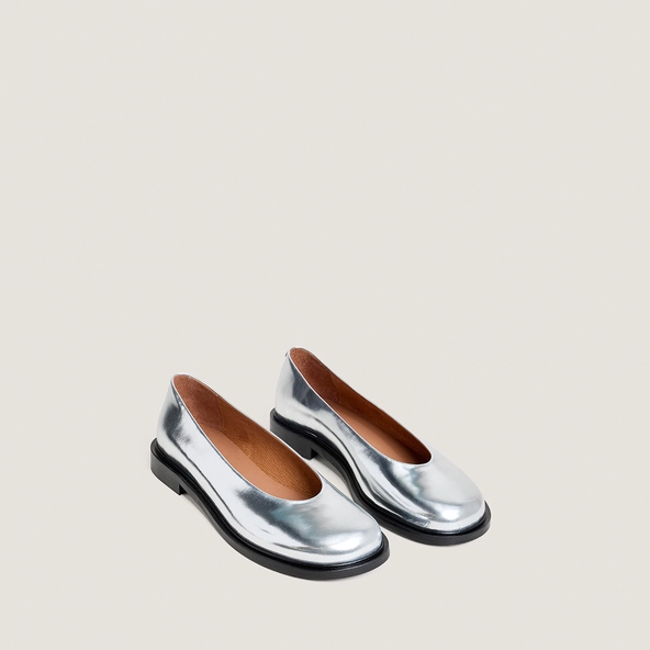 Ballerines à petits talons et bouts ronds en cuir miroir argent | DAURELIA | Jonak