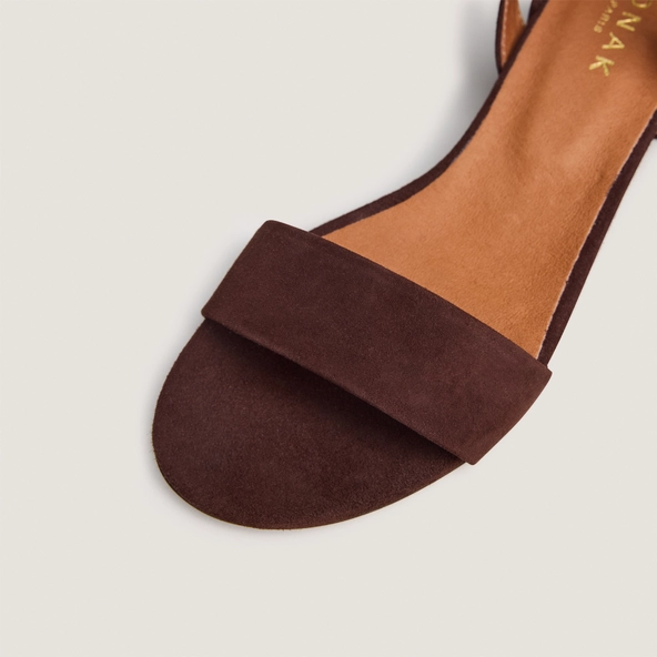 Sandales à talons carrés en velours marron | VIA | Jonak