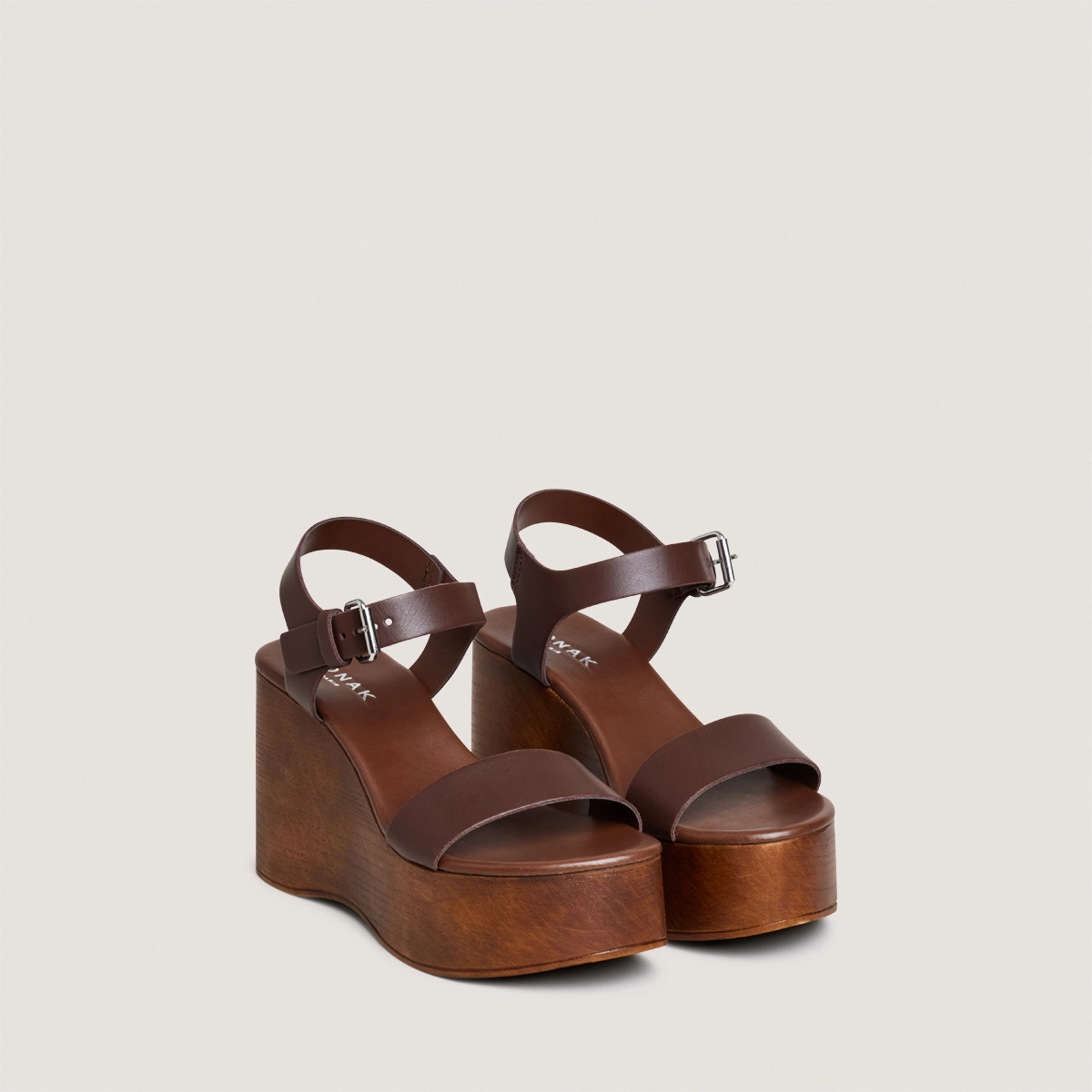 Sandales compensées à brides ajustables en cuir cacao | ETHAN | Jonak
