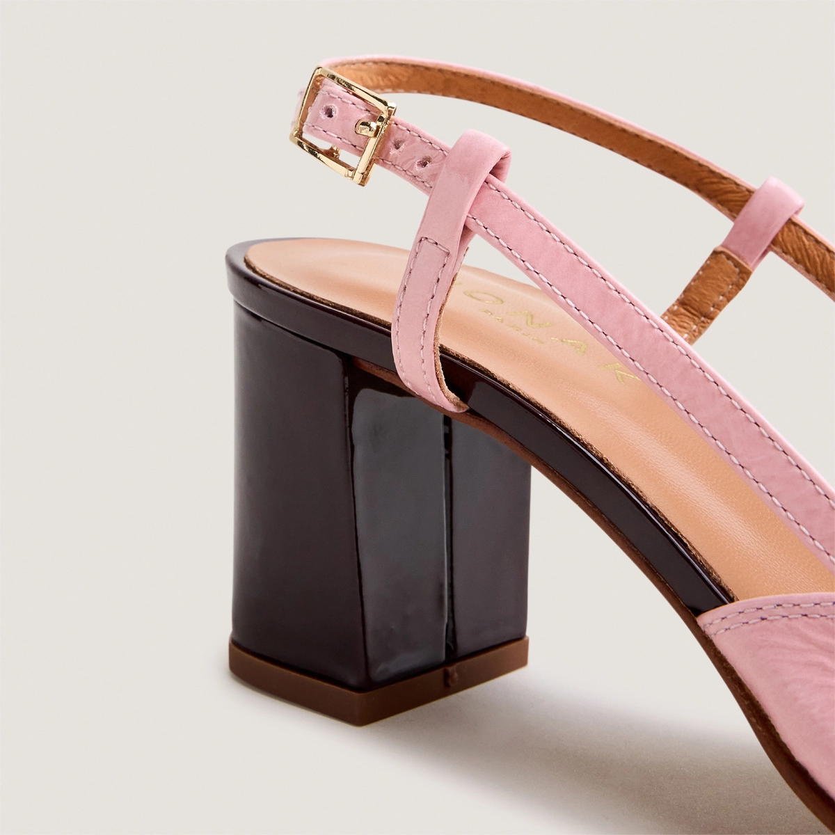 Slingbacks &agrave; talons en vernis bordeaux et vernis pliss&eacute; rose p&eacute;tale | DHAPOP | Jonak