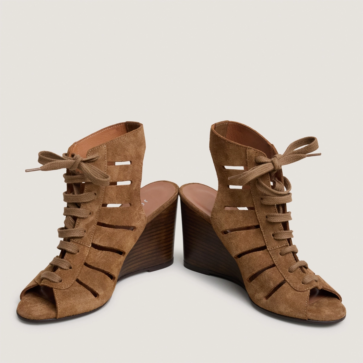 Sandales compensées à lacets et arrières ouverts en croûte cognac | DATELLE | Jonak