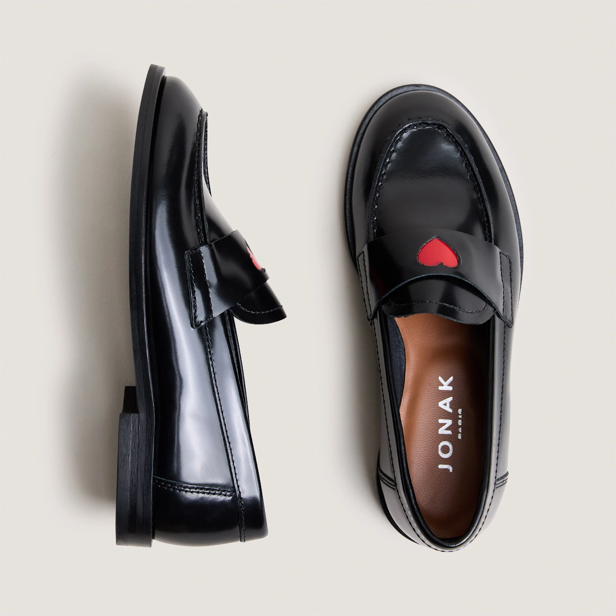Mocassins &agrave; bouts ronds et c&oelig;ur - Capsule mini en cuir glac&eacute; noir | MINI DONJUAN | Jonak