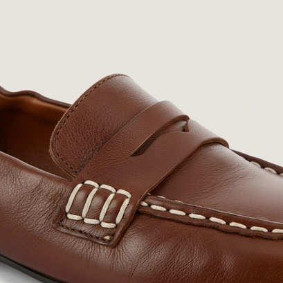 Mocassins à bouts carrés en cuir vieilli châtaigne | DIGITAL | Jonak