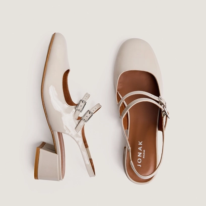 Babies slingbacks &agrave; doubles brides en vernis &eacute;cru | DRIBBLE | Jonak