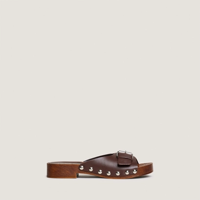 Mules &agrave; petits talons et rivets en cuir cacao | ENORA | Jonak