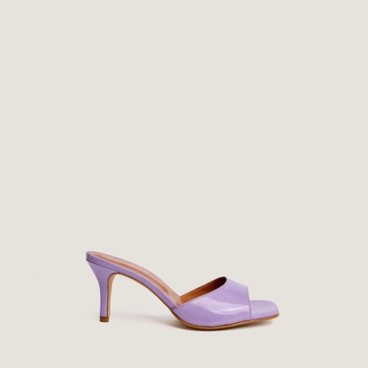 Mules &agrave; talons en vernis pliss&eacute; lilas | VERTIGO | Jonak