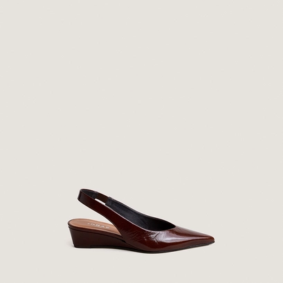Escarpins slingbacks et petits talons compens&eacute;s en cuir brillant marron | DOLEANCE