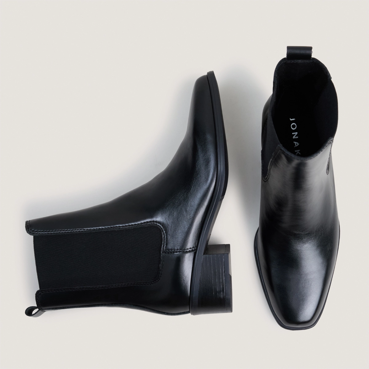 Boots chelsea à petits talons en cuir noir | NASTASIA | Jonak