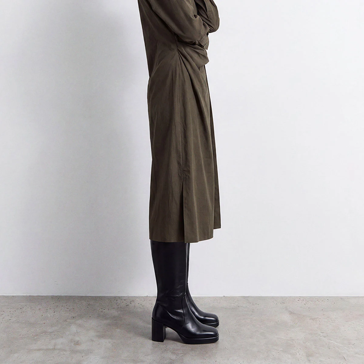 Bottes &agrave; plateformes en cuir vieilli noir | BAM | Jonak