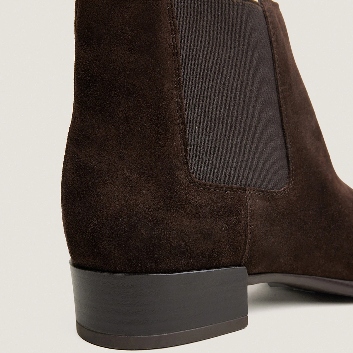 Boots à élastiques et talons plats en croûte marron foncé | PHLEANDRE | Jonak