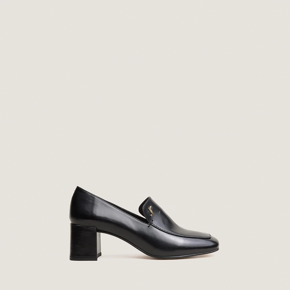 Mocassins &agrave; talons et monogrammes en cuir noir | VILLETTE | Jonak