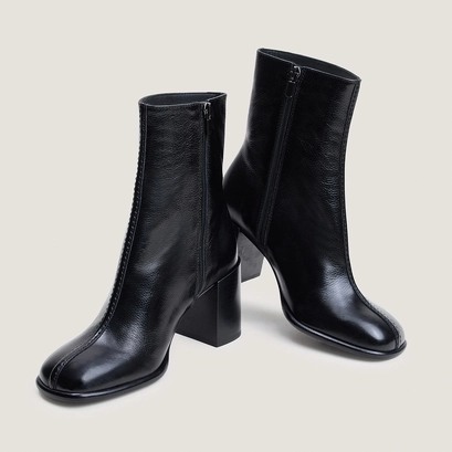 Bottines à bouts ronds en cuir grainé noir | BLOUMY | Jonak