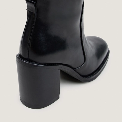 Bottes à talons débordants noir