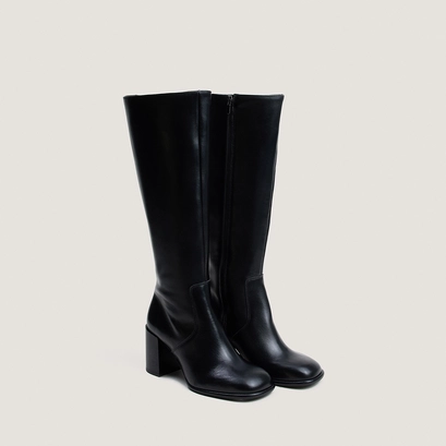 Bottes à talons et fronces noir
