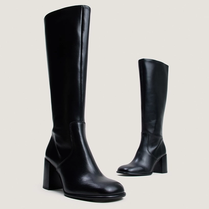 Bottes à talons et fronces noir
