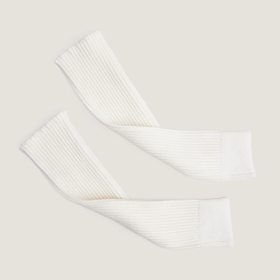 Gu&ecirc;tres c&ocirc;tel&eacute;es en textile cr&egrave;me | FINESSE | Jonak