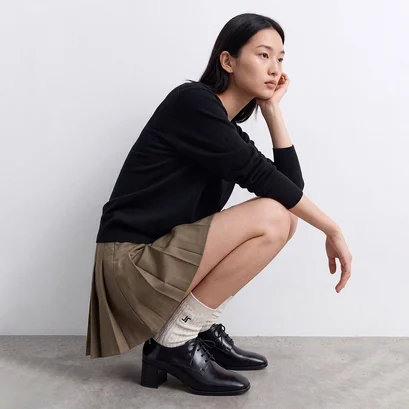 Mocassins &agrave; talons et lacets en cuir noir | VAXANA | Jonak