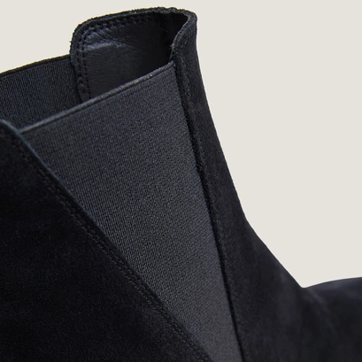 Bottines à talons fins et bouts pointus en croûte noire | BORGIA | Jonak