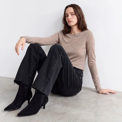 Bottines &agrave; talons fins et bouts pointus en cro&ucirc;te noire | BORGIA | Jonak