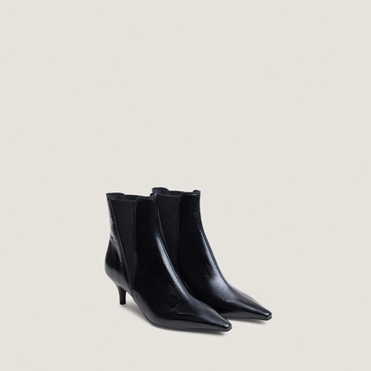 Bottines à talons fins et bouts pointus noir