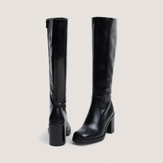Bottes &agrave; talons d&eacute;bordants noir
