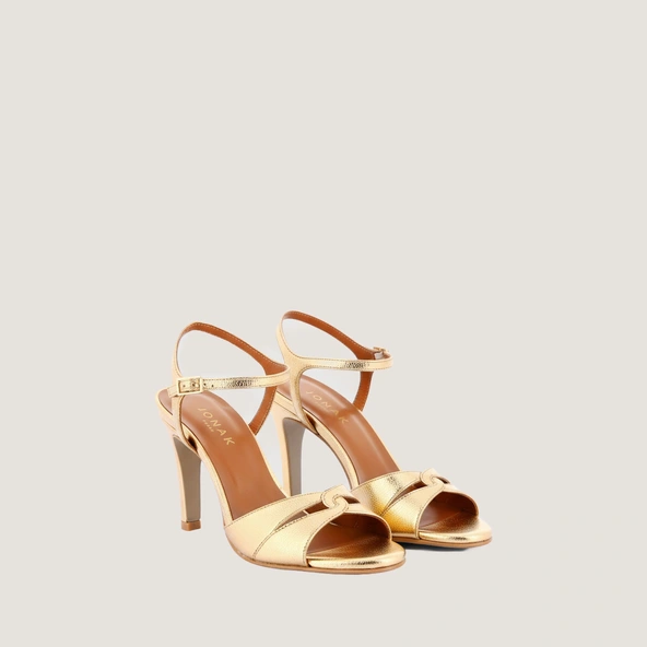 Sandales &agrave; talons et brides entrelac&eacute;es en cuir craquel&eacute; or | DIWI | Jonak