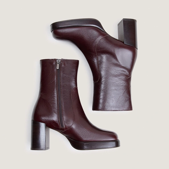 Bottines &agrave; plateformes et bouts carr&eacute;s en cuir vieilli chocolat | BOOM | Jonak