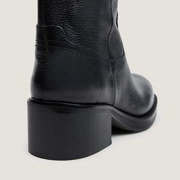 Bottes à bouts ronds en cuir grainé noir|BICHETTE | Jonak