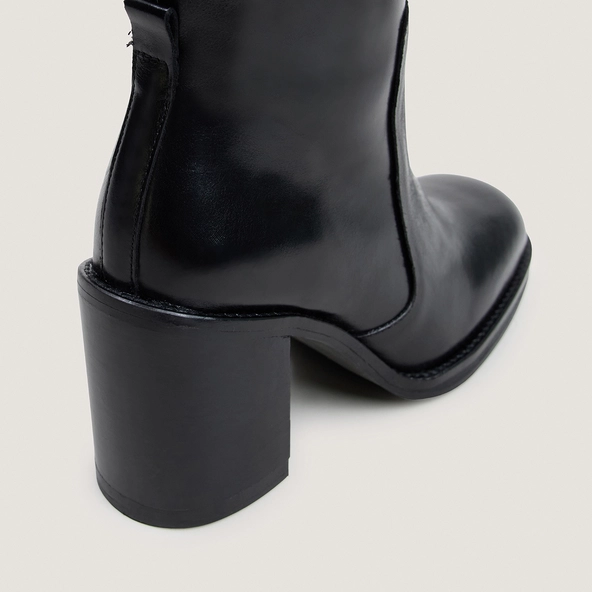 Bottes à talons débordants en cuir noir taille mollet M | BRETZEL | Jonak