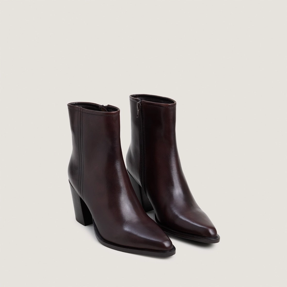 Bottines à bouts pointus en cuir marron foncé | PIPO | Jonak