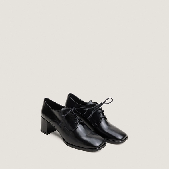 Mocassins à talons et lacets en cuir noir | VAXANA | Jonak