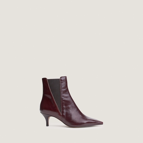 Bottines à talons fins et bouts pointus en cuir vieilli chocolat | BORGIA | Jonak
