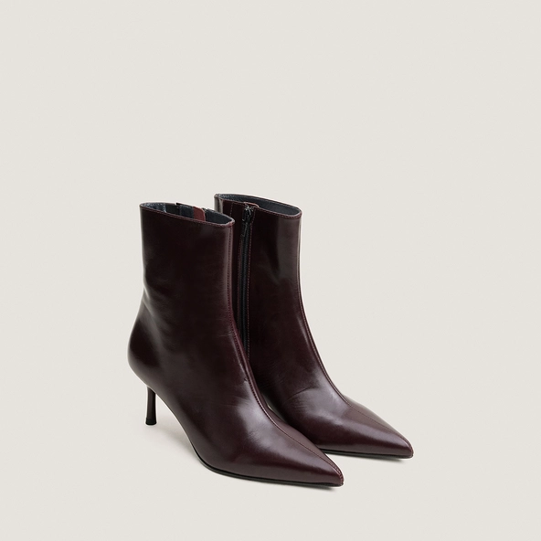 Bottines à bouts pointus en cuir bordeaux | DIEM | Jonak