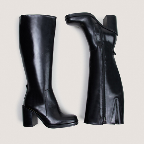 Bottes &agrave; talons d&eacute;bordants noir