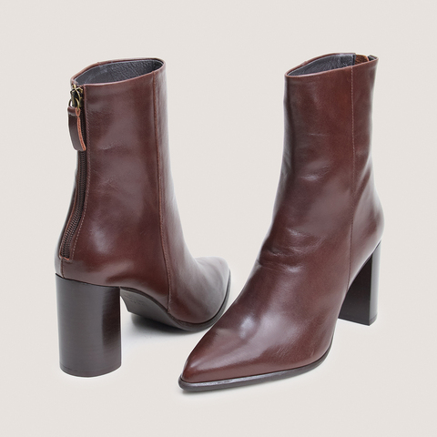 Bottines &agrave; fermetures &eacute;clairs arri&egrave;res marron