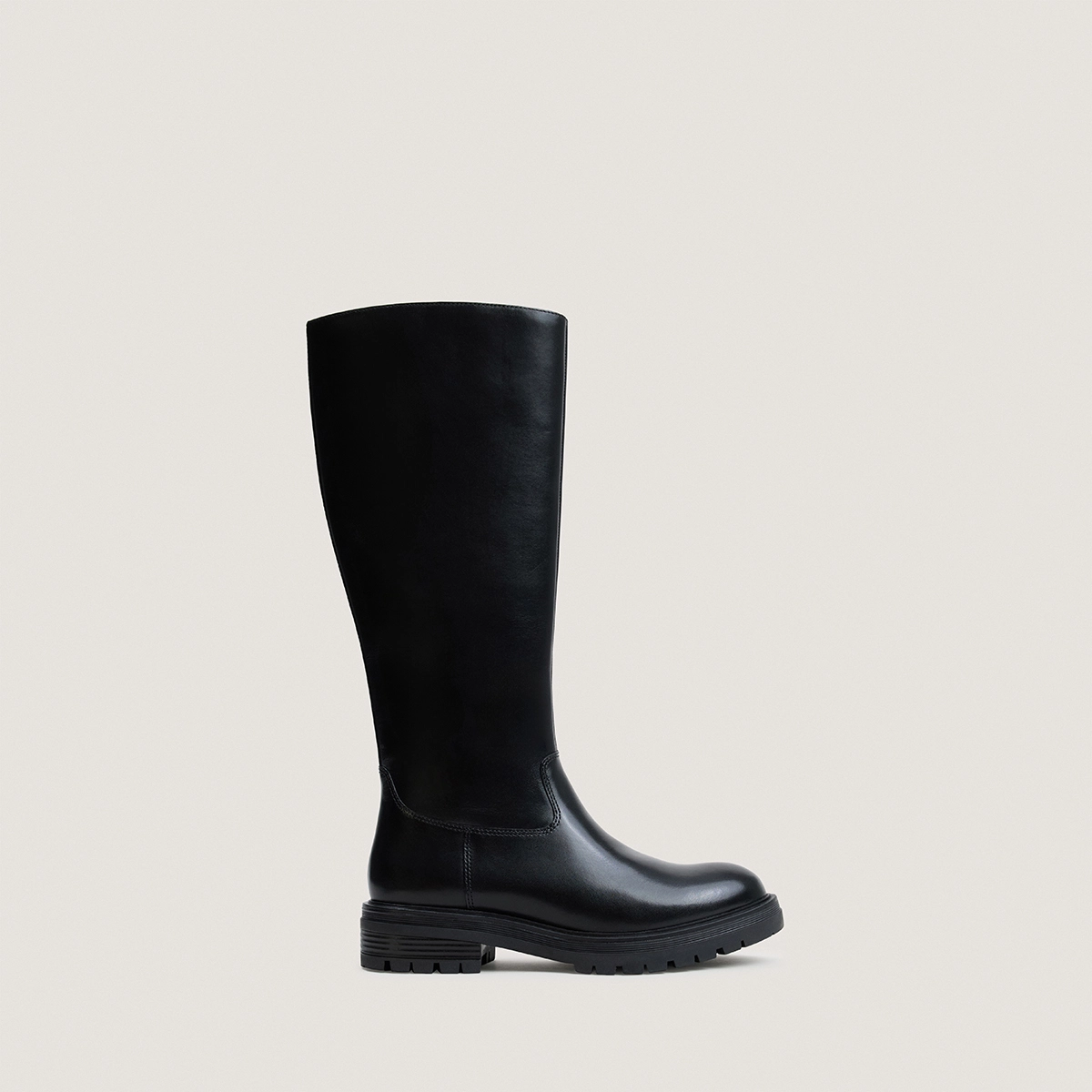 Bottes à semelles crantées en cuir noir | AGILUS | Jonak