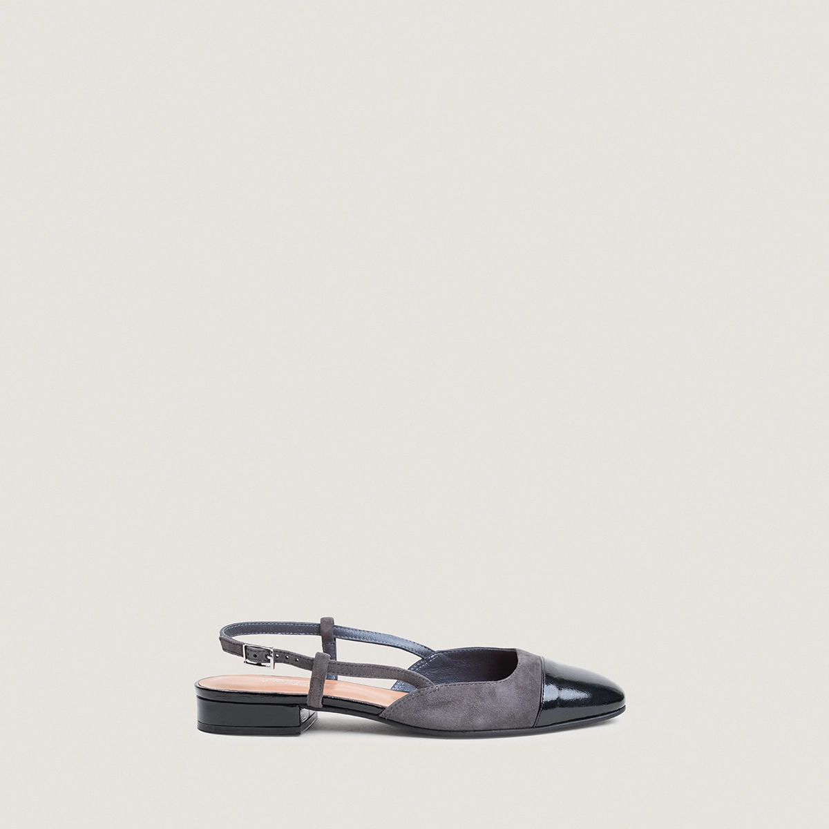 Ballerines slingbacks en cuir brillant noir et velours gris | DHAPOU | Jonak