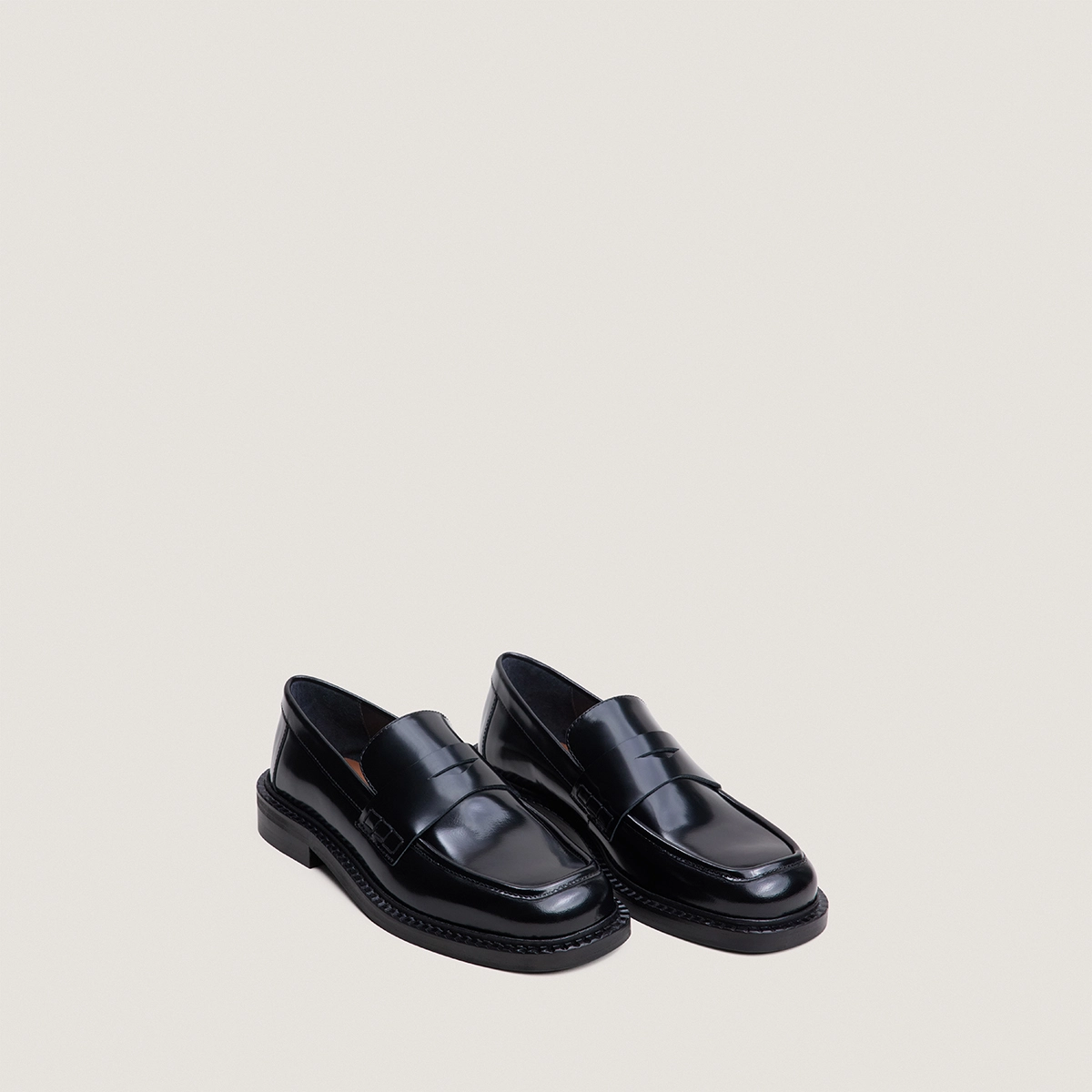 Mocassins à bouts carrés en cuir noir | DIVONA | Jonak