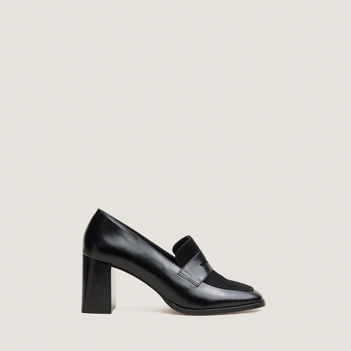 Mocassins à talon en cuir et velours noir | VARIA | Jonak