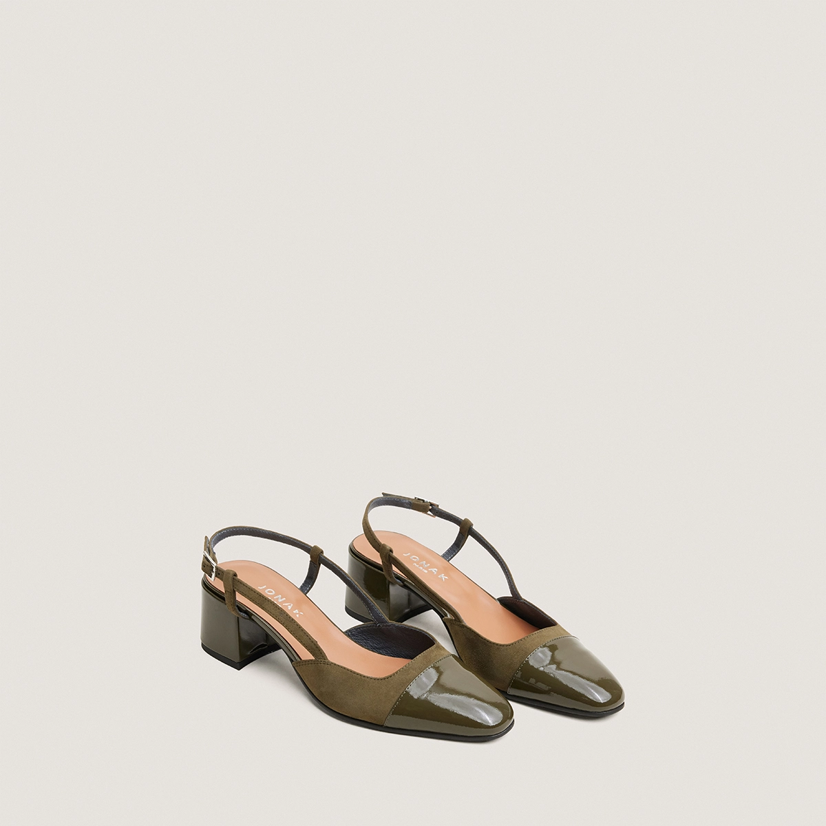Slingbacks &agrave; petits talons en vernis kaki et velours kaki | DHAPOPY | Jonak