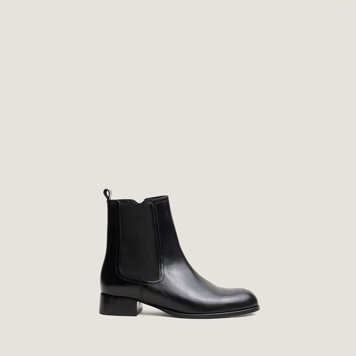 Boots &agrave; &eacute;lastiques en cuir noir | ASTRELLE | Jonak