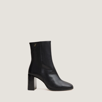 Bottines à talons et monogrammes noir