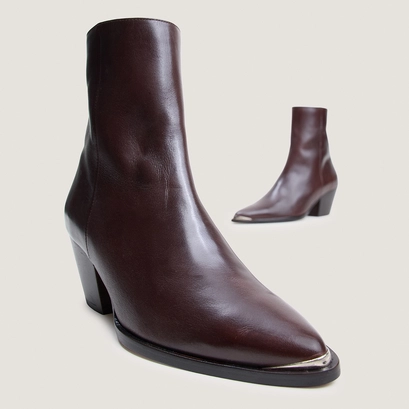 Bottines à talons et embouts argentés marron