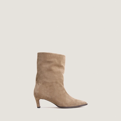 Bottines à talons et bouts pointus taupe