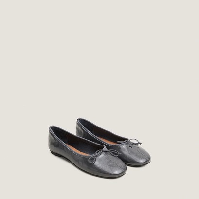 Ballerines à petits lacets gris