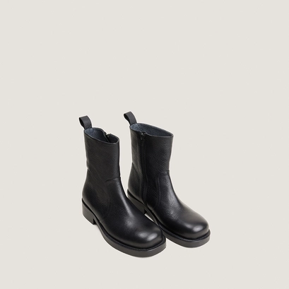 Bottines à lacets et à talons noir