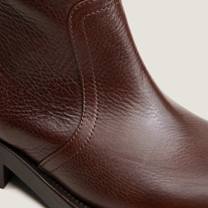 Bottines à zip et à talons marron