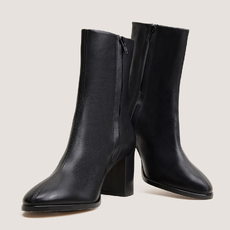 Bottines &agrave; talons et bouts arrondis noir